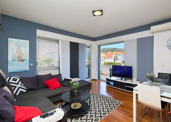 The Monroe - Stylish 2 Bd Apartment In Villa Orsan